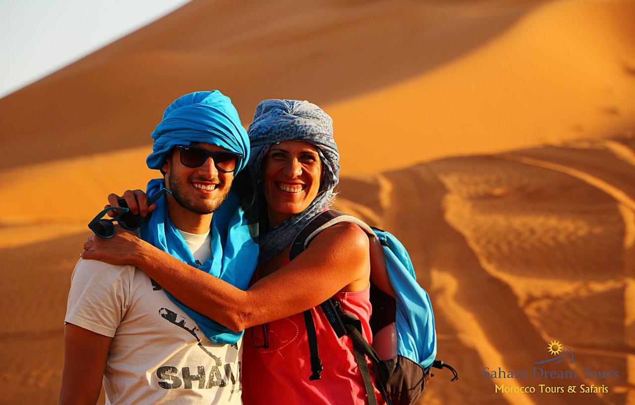 فندق Luxury Sahara Dream Camp مرزوكة المظهر الخارجي الصورة